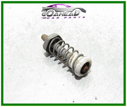 Saab bonnet spring - ,